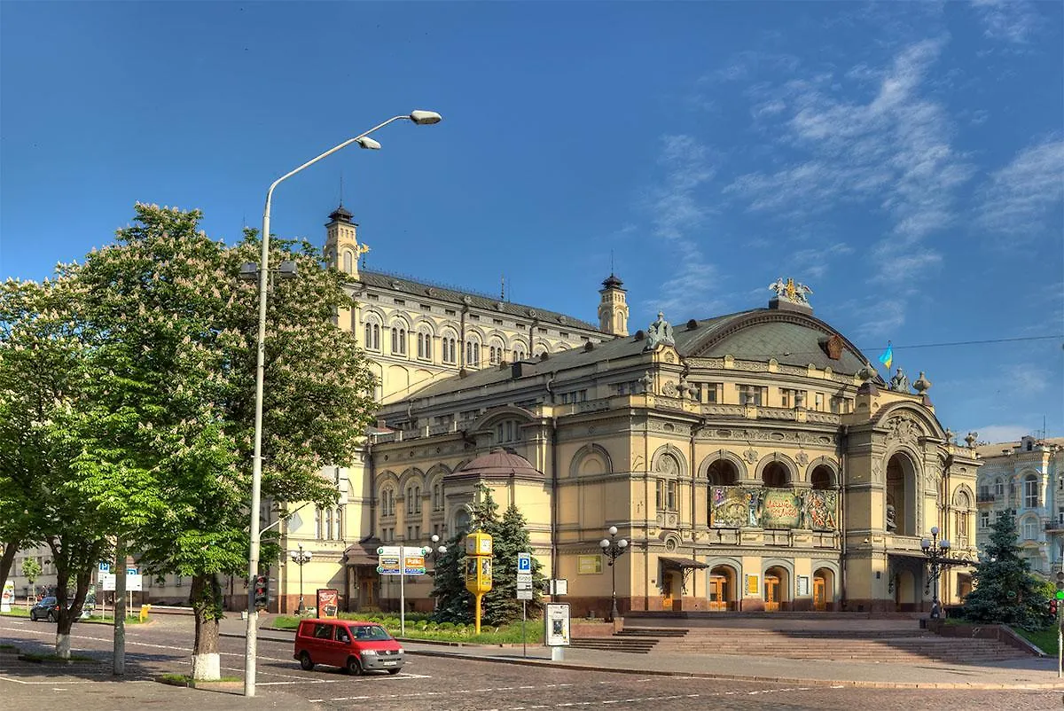 Modern Apartment Near Khreschatyk Kiev