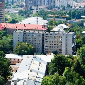  Апартаменты Laboratorniy Per. 26
